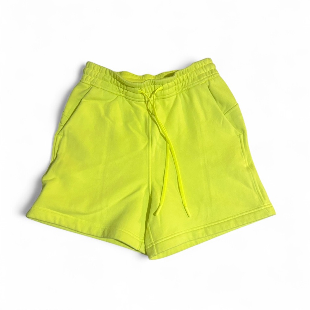 Lululemon Athletica Loungeful HR Short 4”